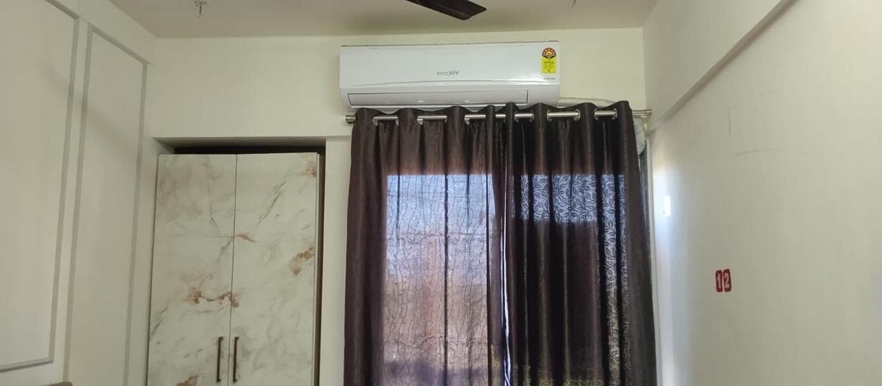 JVMs ACCORD B-604 Service Apartment photo 9
