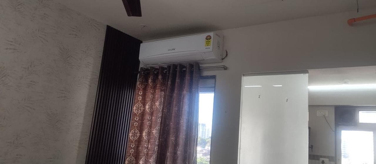JVMs ACCORD B-604 Service Apartment photo 13