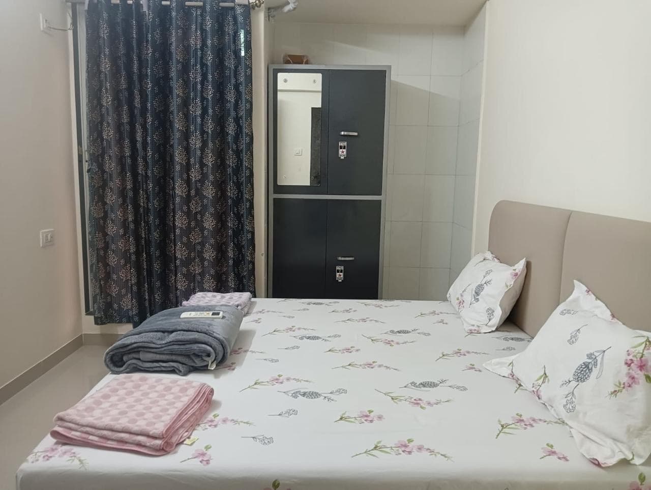 Madhavi Niwas 12 - 3rd floor Service Apartment  photo 7