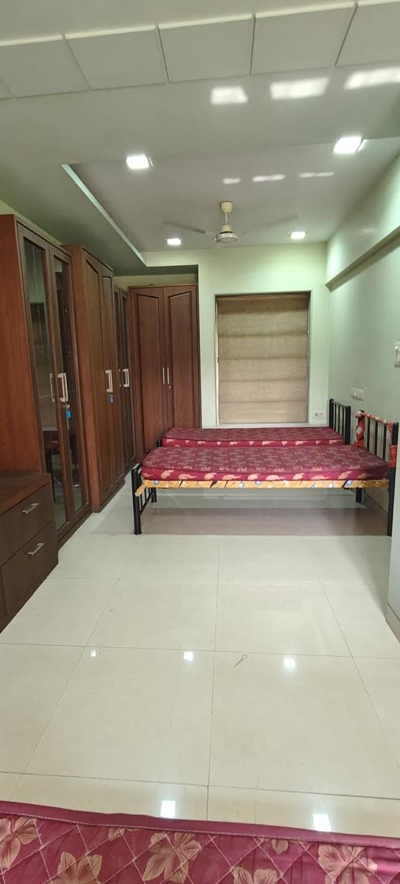 D BLOCK 1-6 BHK/BOYS photo 4