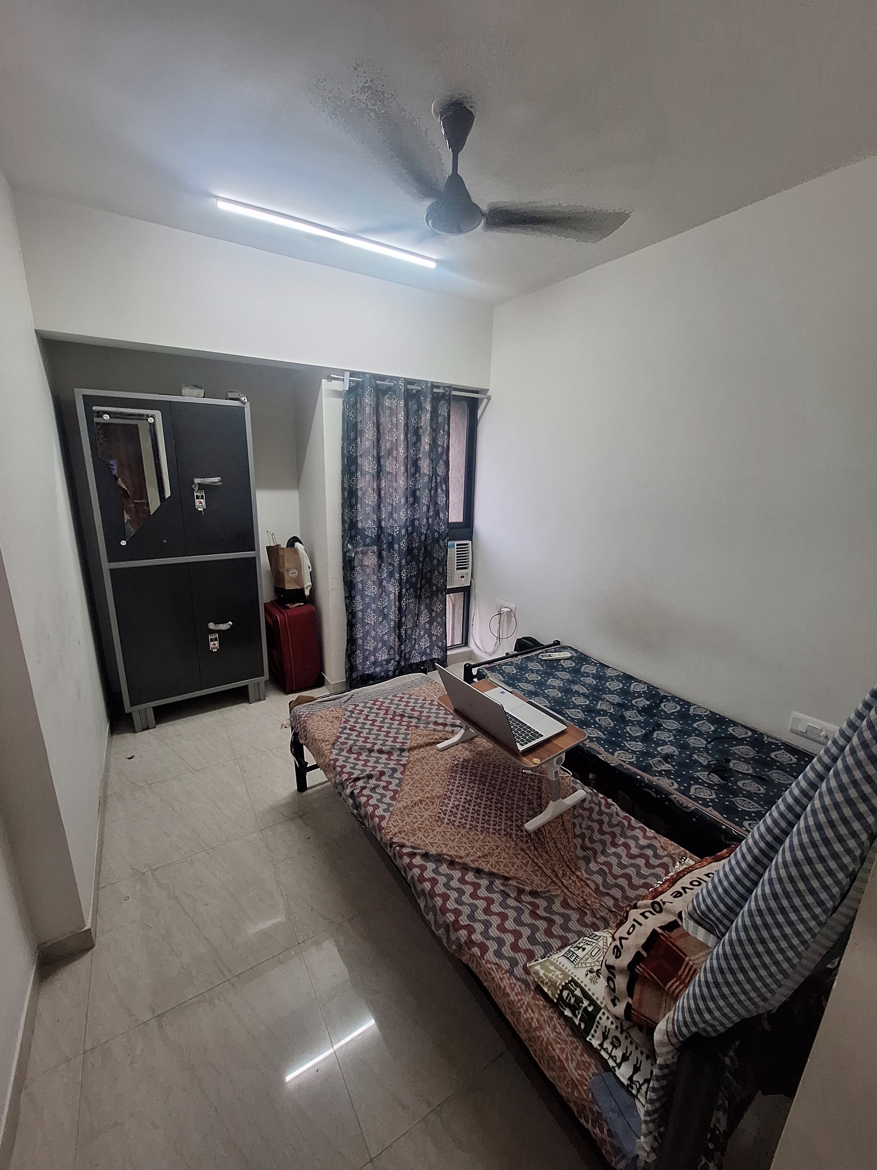 LODHA CROWN 1403 MAJIWADA/BOYS photo 5