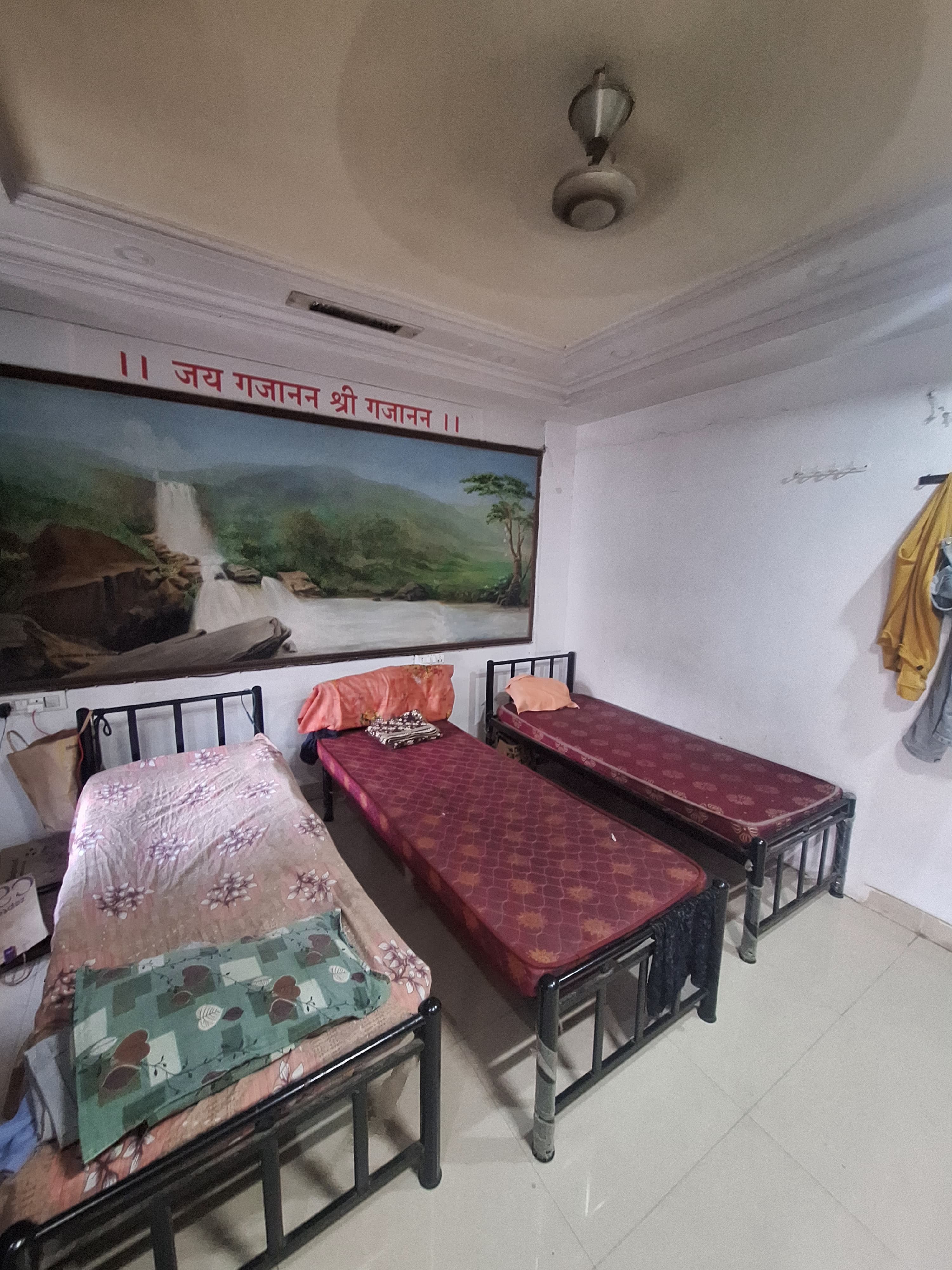 Om sai Bunglow Wagle Estate/BOYS photo 1